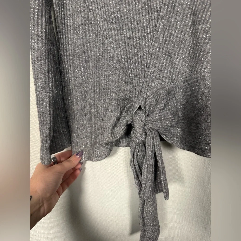 Simply Vera Vera Wang Silver Grey Tie Waist Crewneck Sweater Size XL - Picture 6 of 9